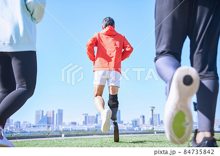 障がい者 男性 障がい者 男性 84735842