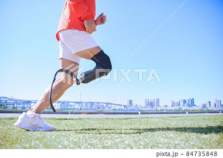 障がい者　男性 84735848