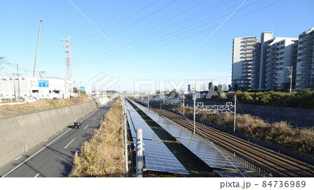 太陽光パネル、北千葉道路、北総線と千葉ニュータウン【2021年12月撮影】 84736989