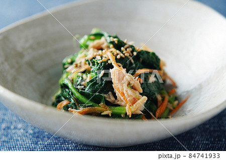 ほうれん草とツナの和風サラダ 84741933