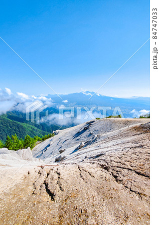 日向山山頂の風景（八ヶ岳を望む） 84747033