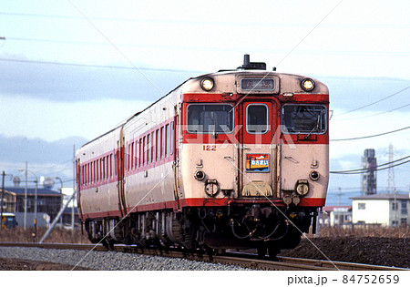 根室本線　新大楽毛－新富士　JR北海道　キハ56-122　快速　ぬさまい 84752659