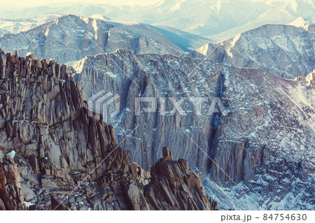 Mountains Mountains 84754630