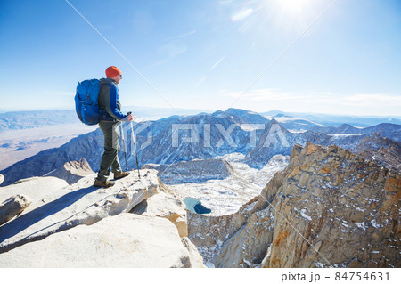 Man on the cliff Man on the cliff 84754631