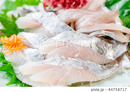 太刀魚のさしみ　 84758717