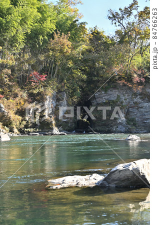 秩父散歩:長瀞渓谷 結晶片岩 秩父散歩:長瀞渓谷 結晶片岩 84766263