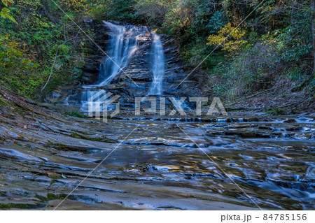 （千葉県）房総養老渓谷　養老川・万代の滝 84785156