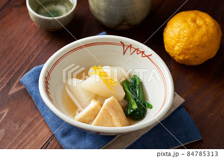 聖護院大根の煮物 84785313