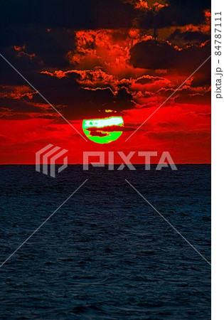 下地島空港17Endの夕景 下地島空港17Endの夕景 84787111