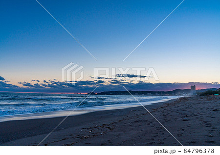 (千葉県)鴨川のビーチ 夕景 (千葉県)鴨川のビーチ 夕景 84796378