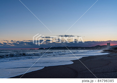 (千葉県)鴨川のビーチ 夕景 (千葉県)鴨川のビーチ 夕景 84796385
