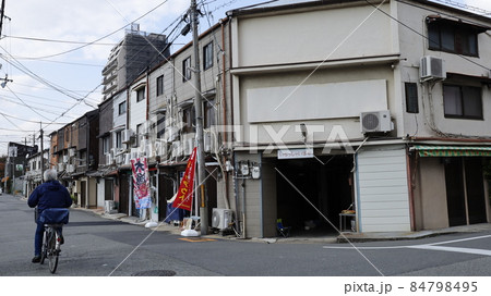 2021年11月1日に一斉閉店した兵庫県尼崎市の「かんなみ新地」 84798495