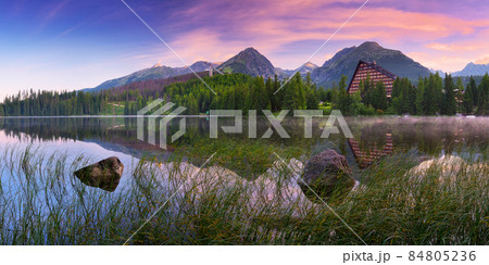 Colorful sunrise over the lake Colorful sunrise over the lake 84805236