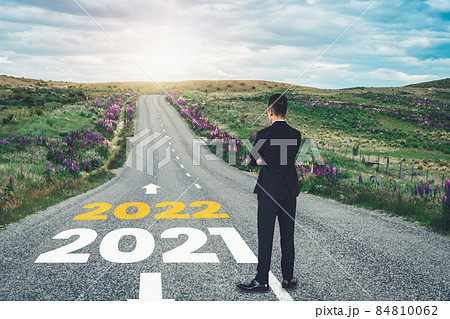The 2022 New Year journey and future vision concept The 2022 New Year journey and future vision concept 84810062