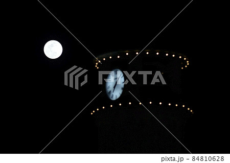 ぷかり桟橋 時計台 スーパームーン ぷかり桟橋 時計台 スーパームーン 84810628