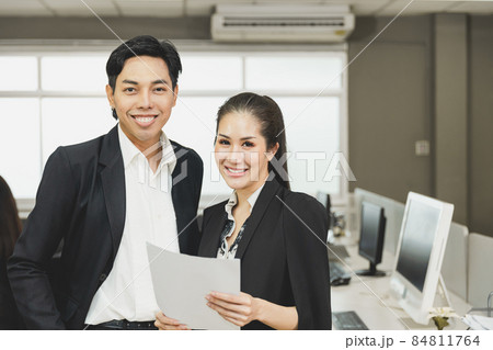 portrait Asian business people office employee happy smile together portrait Asian business people office employee happy smile together 84811764