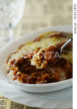 焼きチーズカレー 焼きチーズカレー 84811843