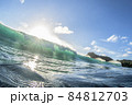 小笠原　焼き場海岸の波 84812703