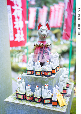 秋の佐助稲荷神社 秋の佐助稲荷神社 84815311