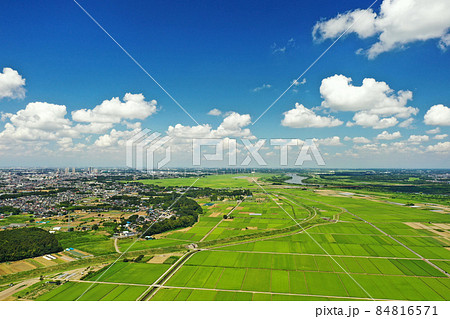空撮した我孫子市の水田 84816571