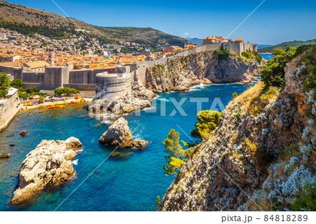 Dubrovnik old town with city walls on the Adriatic Sea in southe 84818289