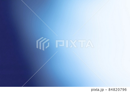 ブルーグラデーション　(背景素材) 84820796