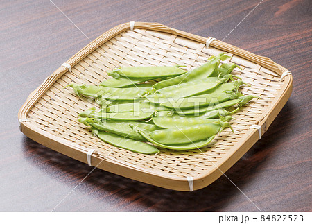 さやえんどう　サヤエンドウ　絹莢　緑黄色野菜　健康野菜　健康食材　　 84822523