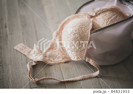 洗濯ネット 下着の洗濯イメージ素材 洗濯ネット 下着の洗濯イメージ素材 84831933