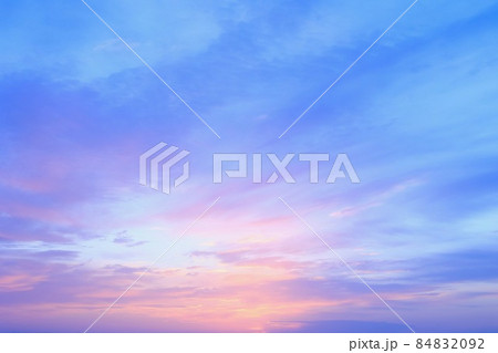 朝焼け雲 84832092