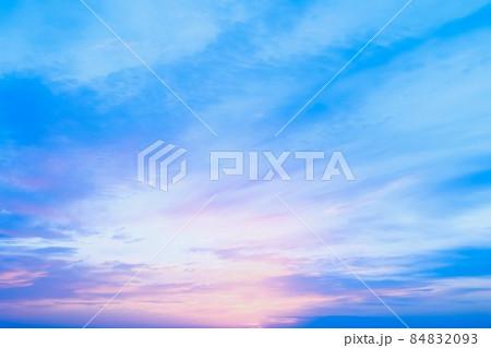 朝焼け雲 84832093