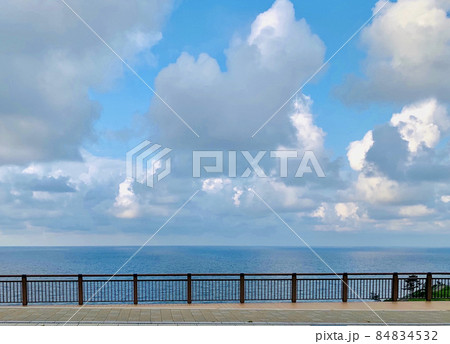 石川県輪島市白米千枚田から眺める日本海 84834532