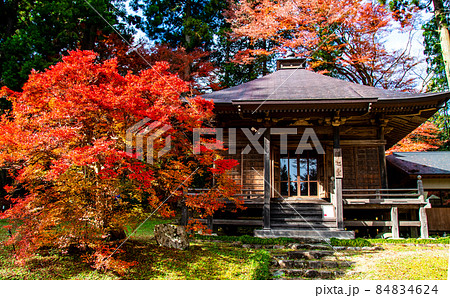 岩手県　平泉　世界文化遺産　中尊寺　釈迦堂 84834624