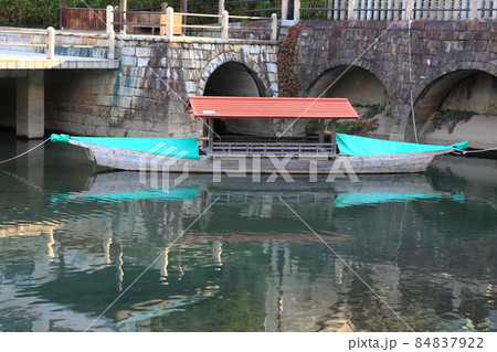 秋の水門川・3(岐阜県大垣市:奥の細道結びの地) 秋の水門川・3(岐阜県大垣市:奥の細道結びの地) 84837922