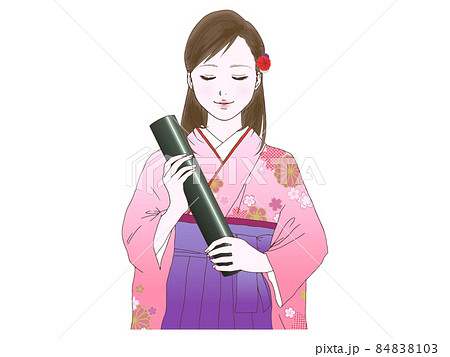 目を閉じた袴の女性 84838103