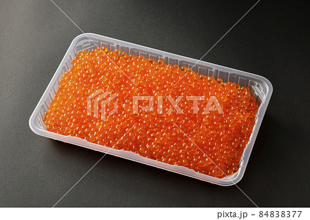 パック容器に入ったいくらの醤油漬け 84838377