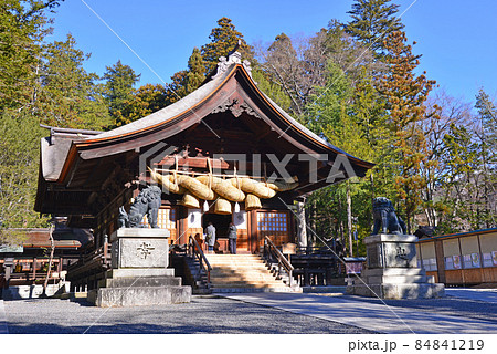 諏訪大社下社　秋宮　神楽殿 84841219