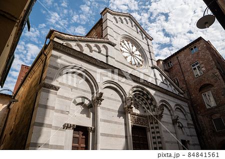 Lucca, Tuscany, Italy. August 2020. Amazing view of the facade of the church of San Cristoforo, in the historic center. Beautiful summer day. 84841561