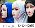 ムスリム女性のヒジャブ 84844265