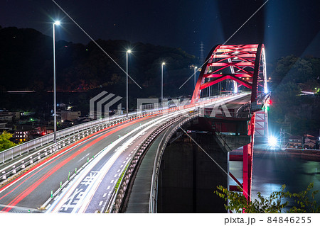 《広島県》音戸大橋・呉の街並み 《広島県》音戸大橋・呉の街並み 84846255