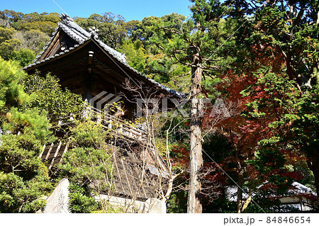 臨済寺　鐘楼 84846654