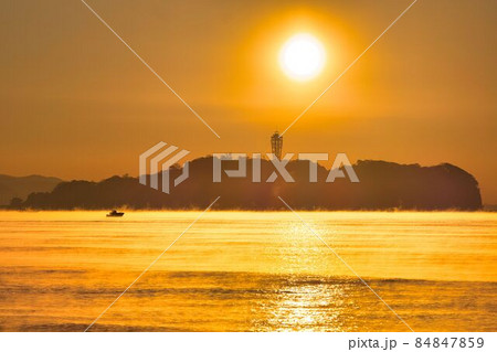江の島 初日の出 江の島 初日の出 84847859