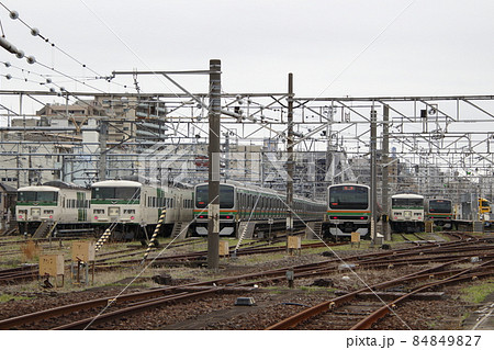尾久に疎開留置される185系電車 尾久に疎開留置される185系電車 84849827