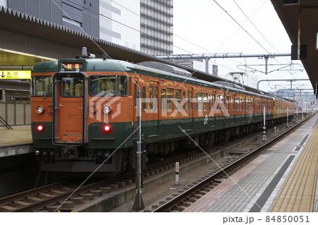 山陽本線115系（岡山地区：姫路駅） 84850051