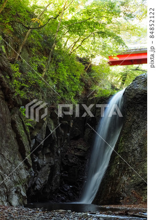 秩父子の神の滝 秩父子の神の滝 84852122