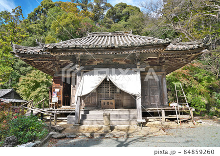 【金剛座寺】 三重県多気郡多気町神坂 84859260