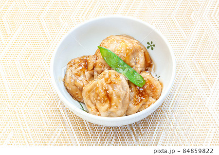 揚げ里芋の煮物そぼろあんかけ 84859822