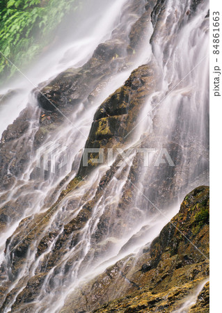 《兵庫県》国定公園、天滝渓谷の風景【5月】 84861663