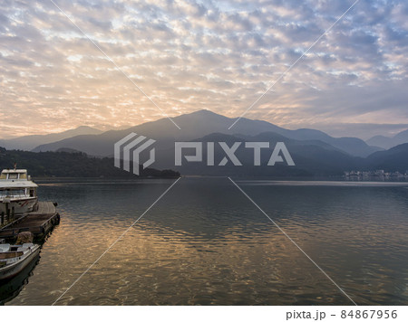 台湾 【日月潭】 朝霧碼頭からの景観 Sun Moon Lake, Nantou, Taiwan 84867956