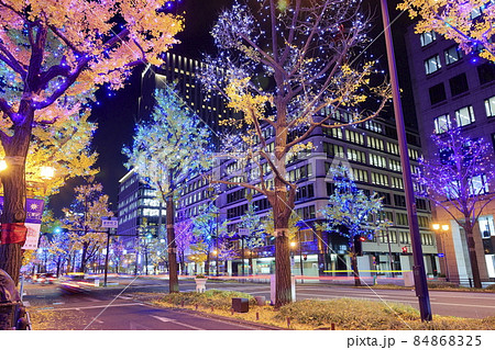 大阪御堂筋冬のイルミネーションの写真素材 [84868325] - PIXTA