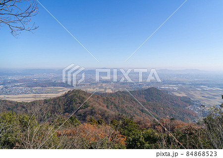 妙義山の展望台から見た景色（栃木県足利市） 84868523
